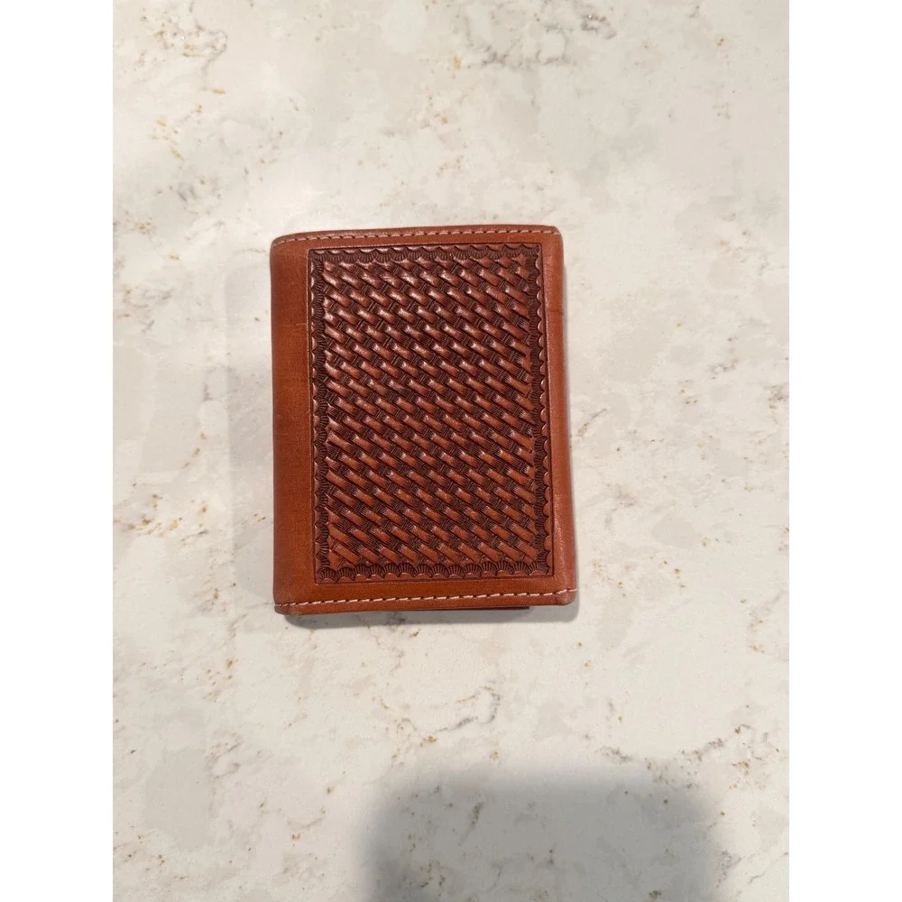 Cowboy Chrome Handtooled Leather Trifold Wallet Brown Basketweave Cross Mens
